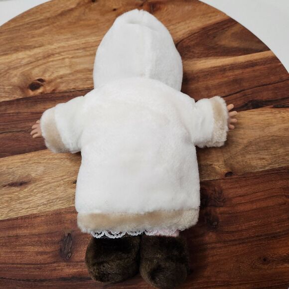 Arctic Kids Eskimo Doll – Moving Eyes - Picture 7 of 9
